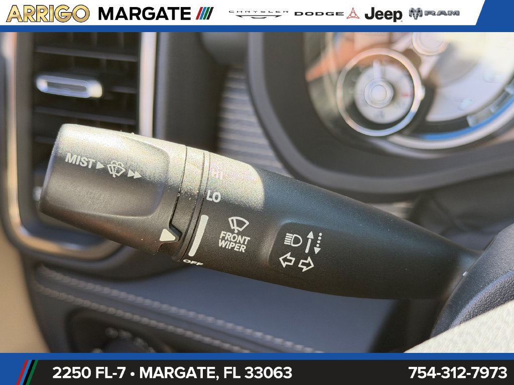 Used 2021 RAM 1500 Limited AWD/4WD image 37