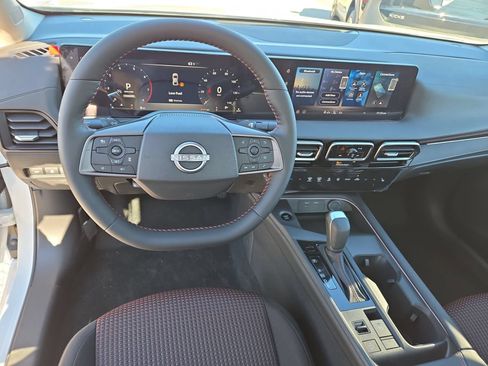 New 2026 Nissan Sentra SR w/ SR All Weather Package FWD image 33