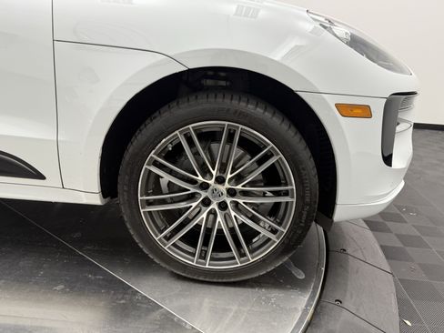 Used 2020 Porsche Macan S AWD/4WD image 9
