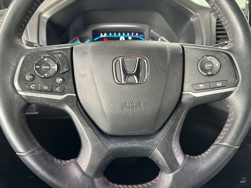 Used 2023 Honda Odyssey Sport image 17