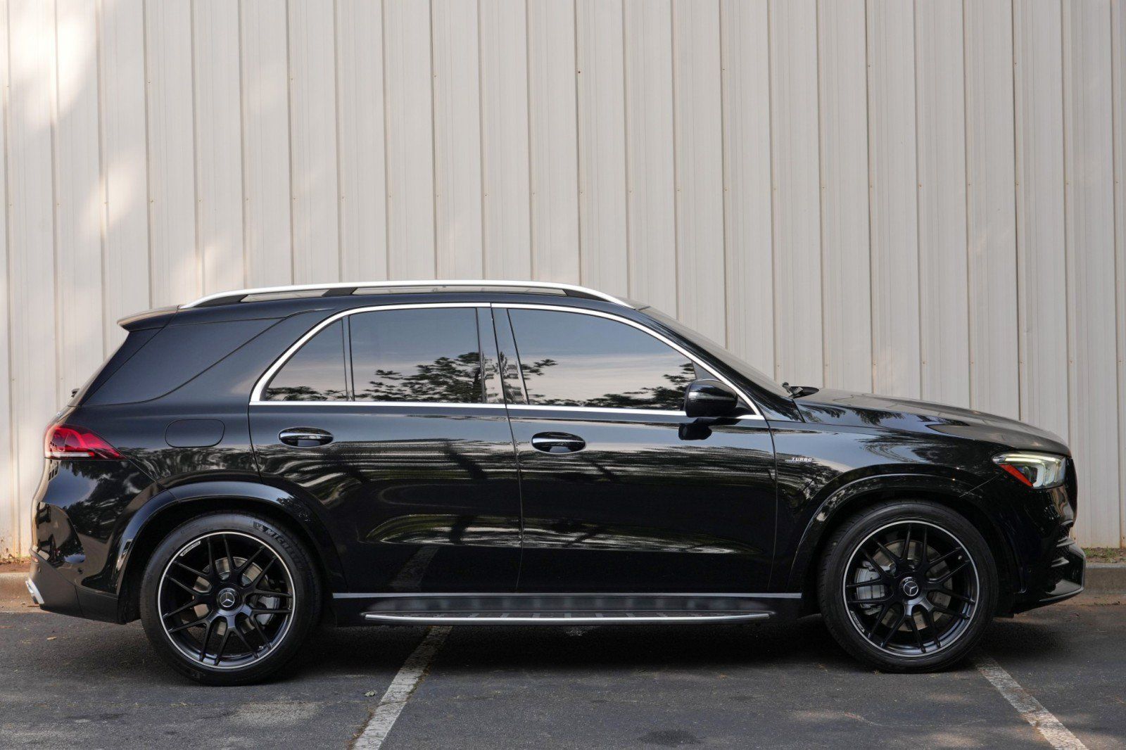 Used 2023 Mercedes-Benz GLE 53 AMG 4MATIC w/ Exterior Lighting Package image 61