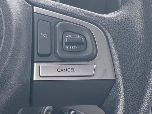 Used 2018 Subaru Forester 2.5i w/ Alloy Wheel Package image 8