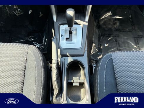 Used 2015 Subaru Forester 2.5i Premium AWD/4WD image 30