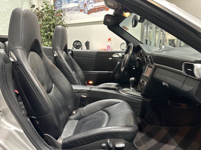 Used 2006 Porsche 911 Carrera S RWD image 66