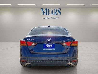 Used 2022 Nissan Altima 2.5 SR