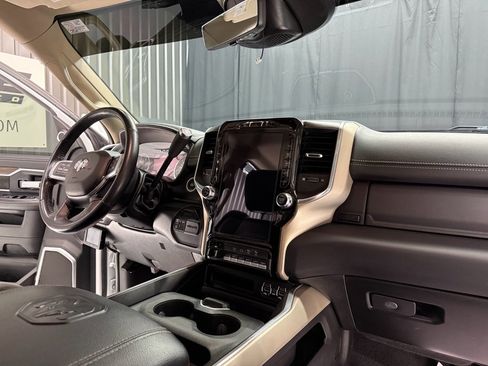 Used 2022 RAM 3500 Laramie image 31
