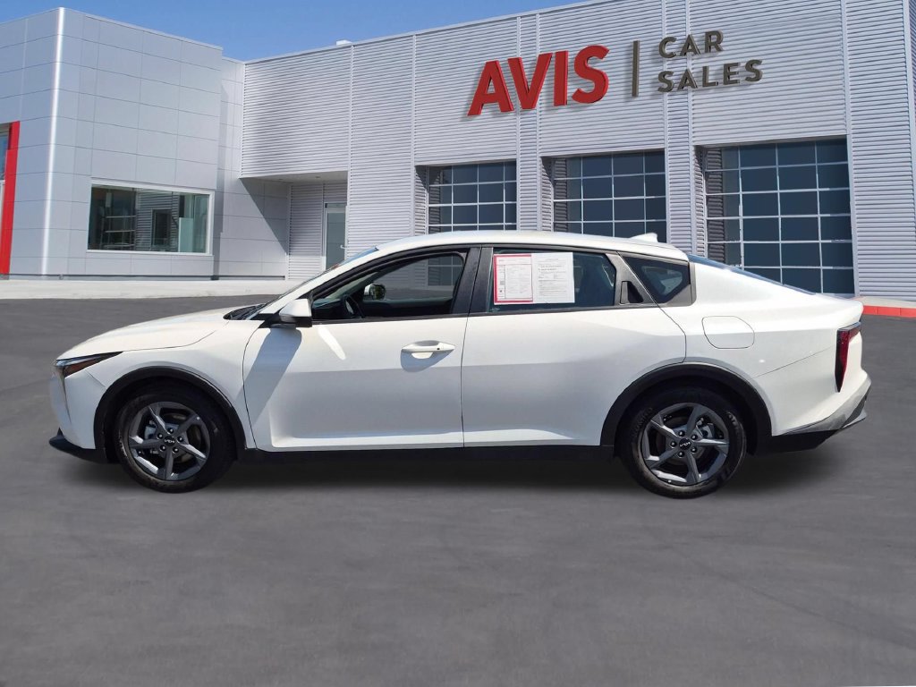 Used 2025 Kia K4 FWD image 10