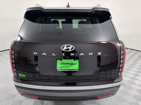 Used 2026 Hyundai Palisade SEL FWD image 10