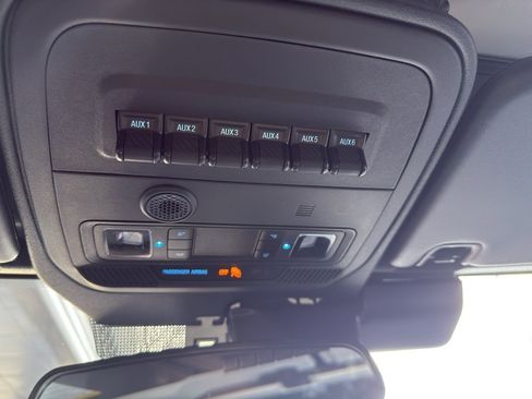 New 2025 Ford Bronco Heritage Edition image 35