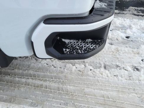 New 2026 GMC Sierra 1500 Elevation image 9