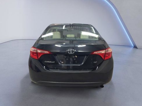 Used 2018 Toyota Corolla LE image 6