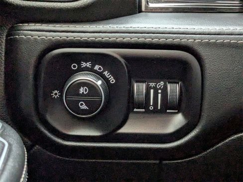 Used 2023 RAM 2500 Limited image 21