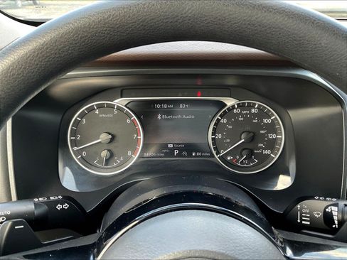 Used 2023 Nissan Rogue SV AWD/4WD image 14