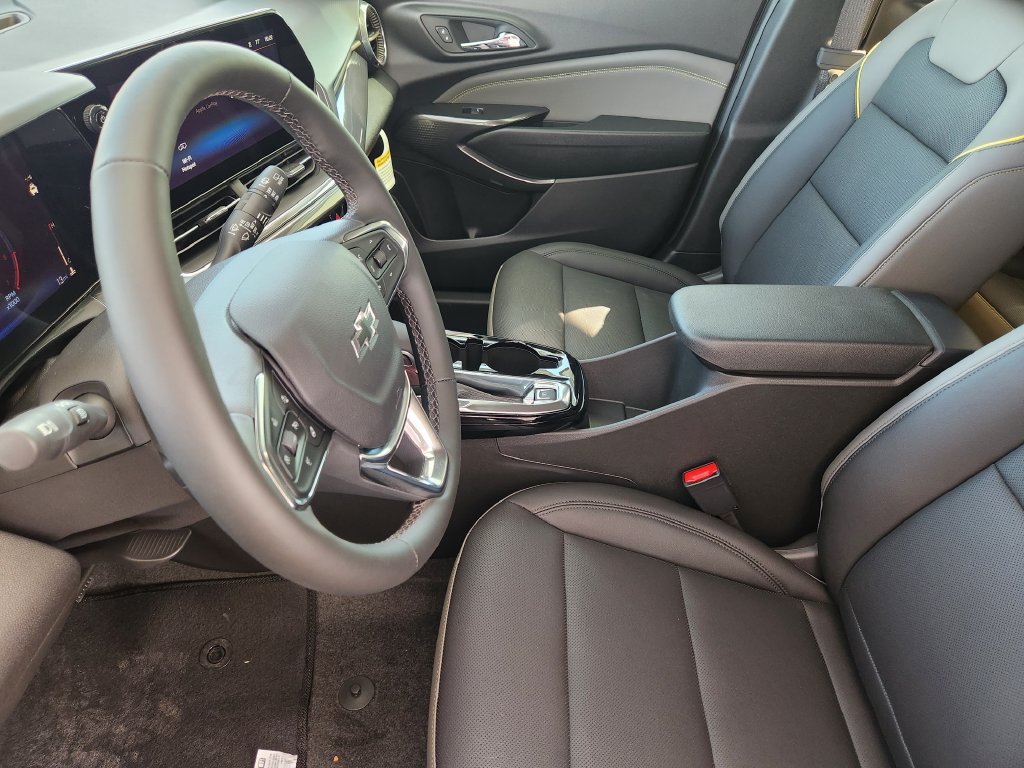 New 2026 Chevrolet Trax ACTIV w/ Driver Confidence Package FWD image 9