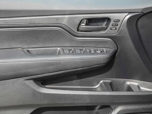 New 2026 Honda Odyssey EX-L image 23