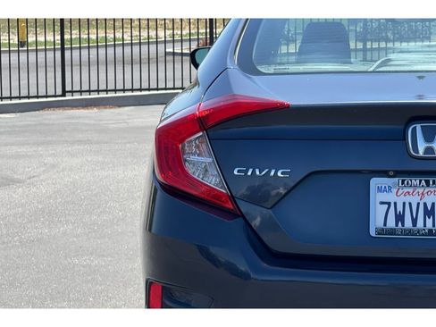 Certified 2017 Honda Civic EX image 14
