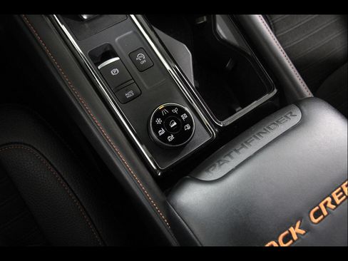 Used 2024 Nissan Pathfinder Rock Creek AWD/4WD image 15
