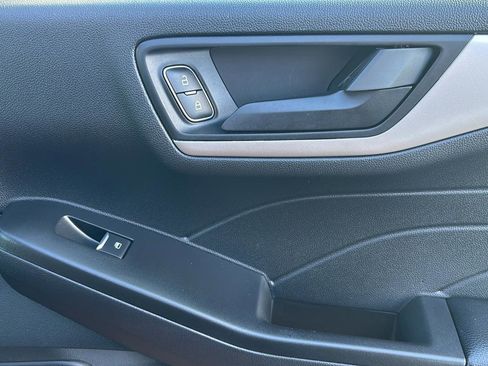 Used 2022 Ford Escape SE w/ Convenience Package FWD image 37