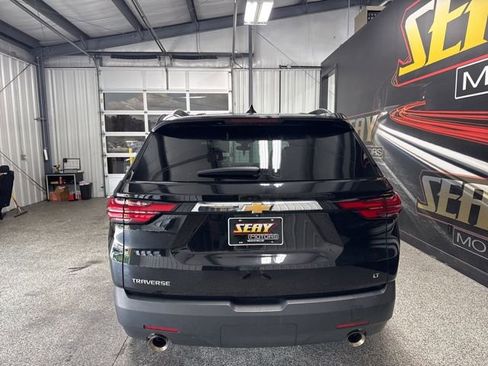 Used 2023 Chevrolet Traverse LT FWD image 15