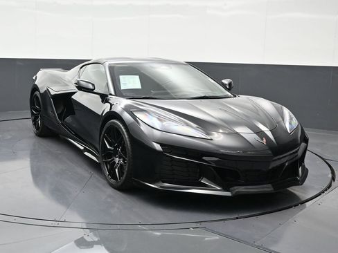 Used 2026 Chevrolet Corvette Z06 image 8