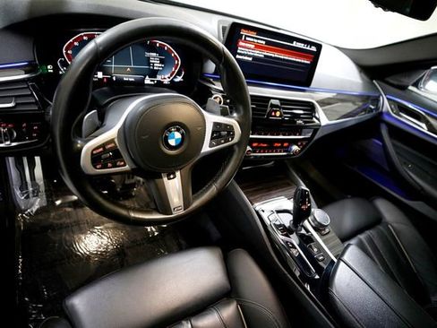 Used 2021 BMW 540i image 7