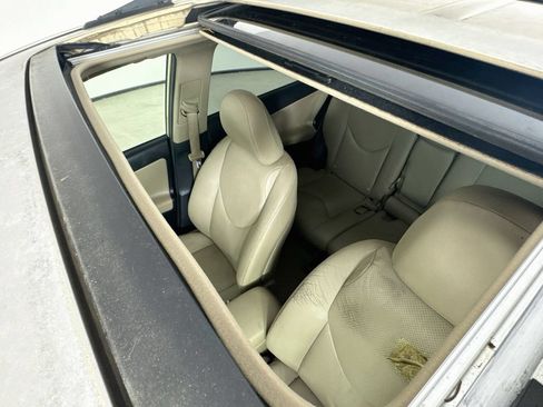 Used 2009 Toyota RAV4 Limited AWD/4WD image 24