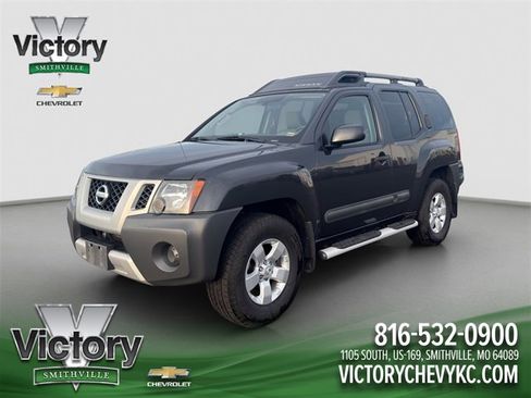 Used 2013 Nissan Xterra S image 1