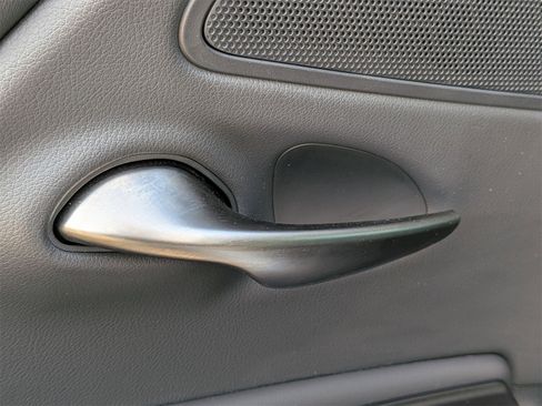 Used 2019 Lexus ES 300h w/ Premium Package image 29