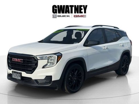 Used 2024 GMC Terrain SLE w/ Elevation Edition FWD image 7
