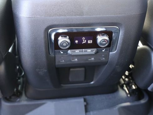 New 2026 GMC Yukon XL Denali w/ Denali Reserve Package image 25