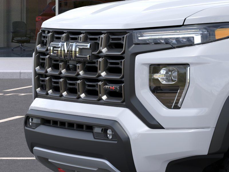 New 2026 GMC Canyon AT4X w/ LPO, Black Badging Package AWD/4WD image 37