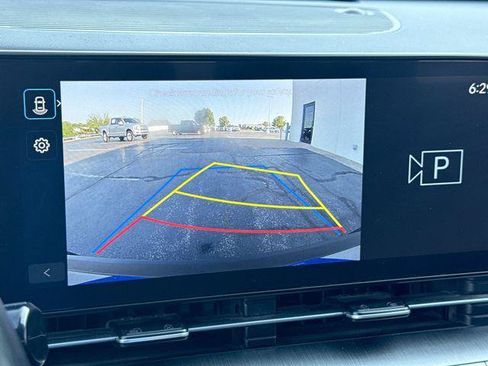 Used 2024 Hyundai Kona SEL AWD/4WD image 25