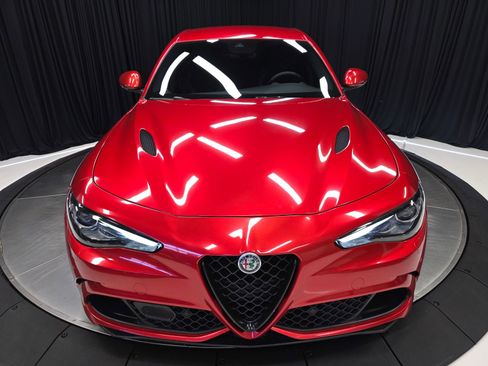 Used 2017 Alfa Romeo Giulia Quadrifoglio image 53