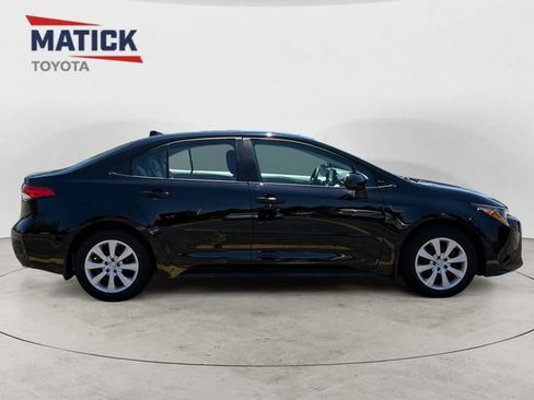 Used 2023 Toyota Corolla LE w/ Carpet Mat Package (TMS) FWD image 8