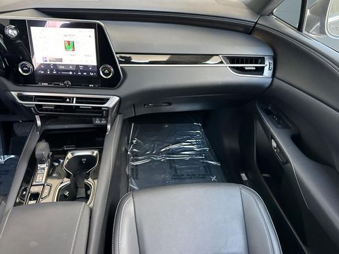 Certified 2025 Lexus RX 350 FWD w/ Accessory Package image 28