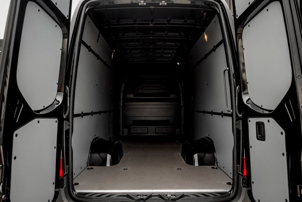 New 2026 Mercedes-Benz Sprinter 3500 image 10