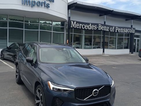 Used 2024 Volvo XC60 B5 Ultimate w/ Protection Package Premier AWD/4WD image 1