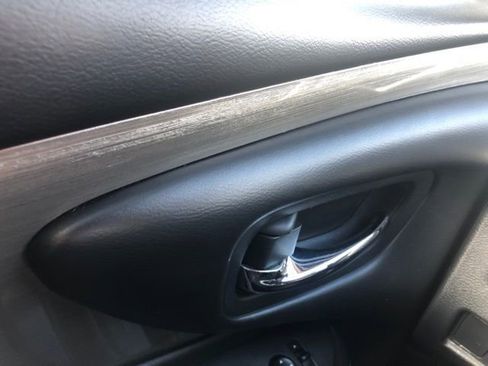 Used 2018 Nissan Murano SV image 40