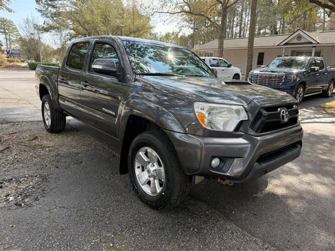 Used 2015 Toyota Tacoma 4x4 Double Cab image 7