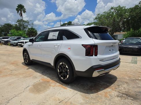 New 2026 Kia Sorento S w/ S Panoramic Sunroof Package FWD image 6