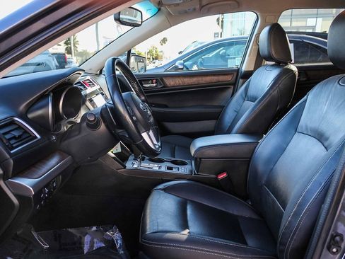 Used 2016 Subaru Outback 2.5i Limited w/ Popular Package #4 image 18