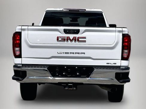 Used 2024 GMC Sierra 2500 SLE w/ SLE Value Package; AWD/4WD image 6