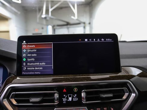 Used 2023 BMW X3 xDrive30i w/ Premium Package image 16