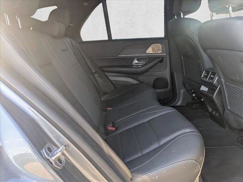 Certified 2025 Mercedes-Benz GLE 450 4MATIC image 18