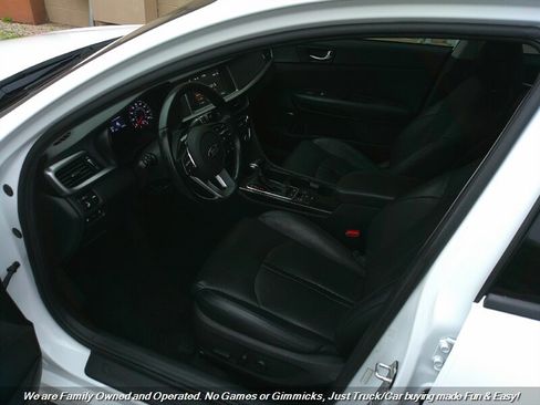 Used 2020 Kia Optima Premium image 10