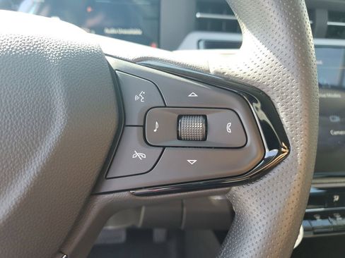 New 2027 Chevrolet Bolt LT FWD image 28