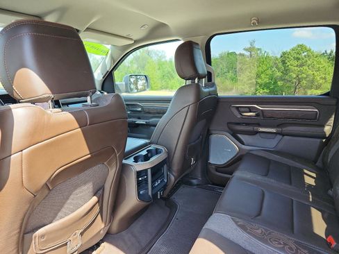 Used 2025 RAM 1500 Limited AWD/4WD image 13