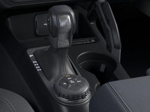 New 2025 Ford Bronco Big Bend w/ Black Diamond Package image 17