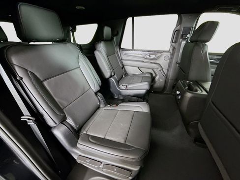 Used 2023 GMC Yukon Denali image 28