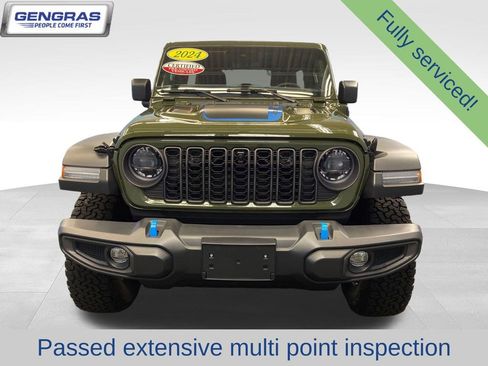 Used 2024 Jeep Wrangler Unlimited Rubicon 4xe w/ Technology Group AWD/4WD image 2